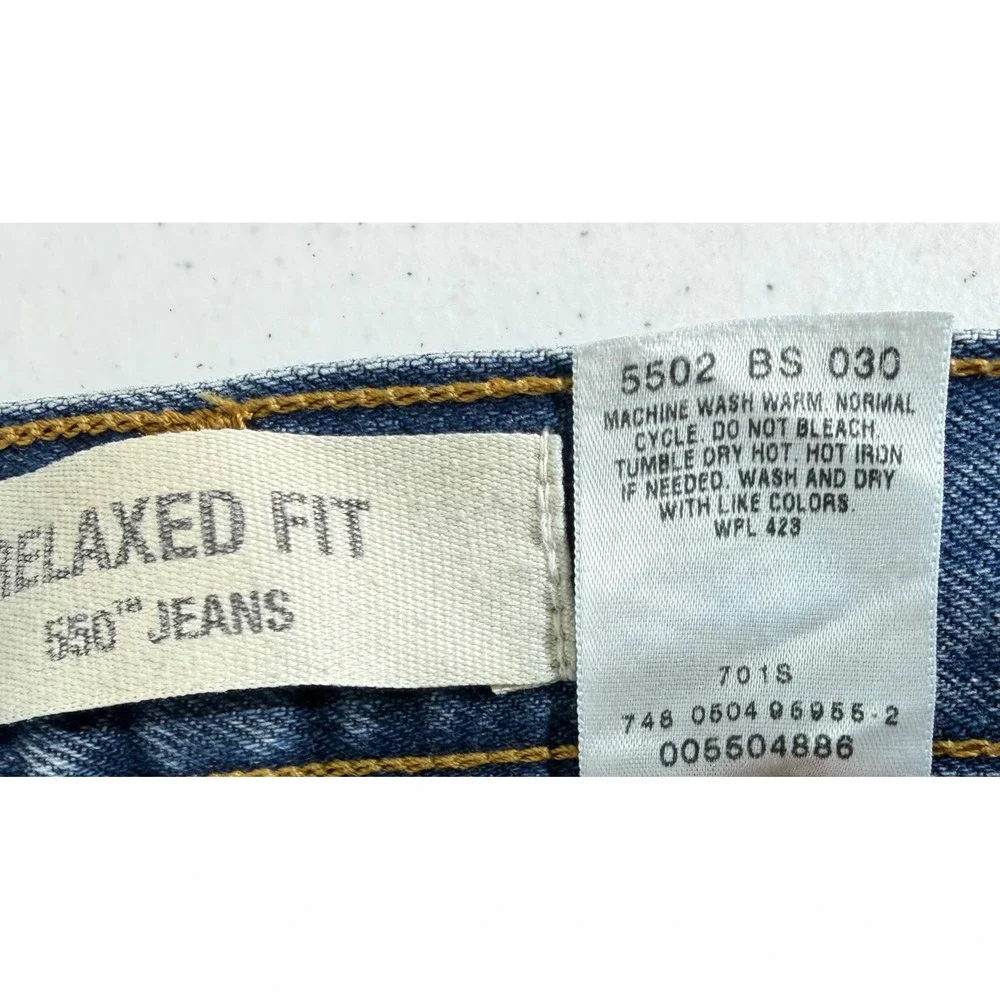 Levis 550 Relaxed Jeans 38x32 (36x31) Medium Wash Tapered Rigid Vintage 2004 Y2K